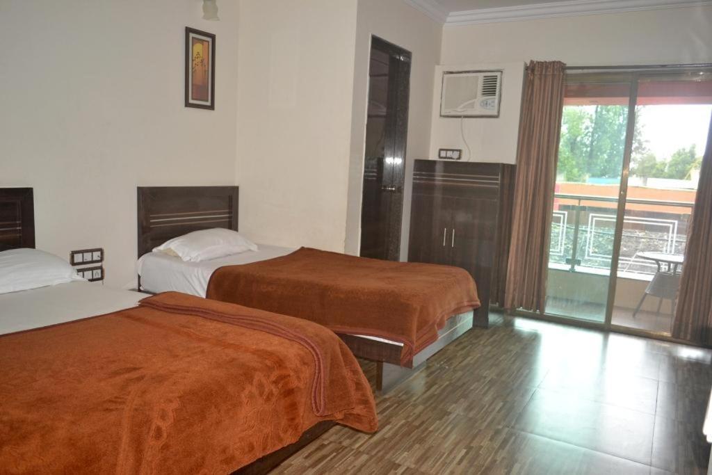 Hotel Rahil Plaza Panchgani Exteriér fotografie